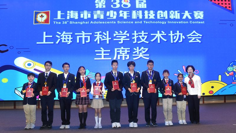 银行数据中台：构建金融数据新生态的关键枢纽